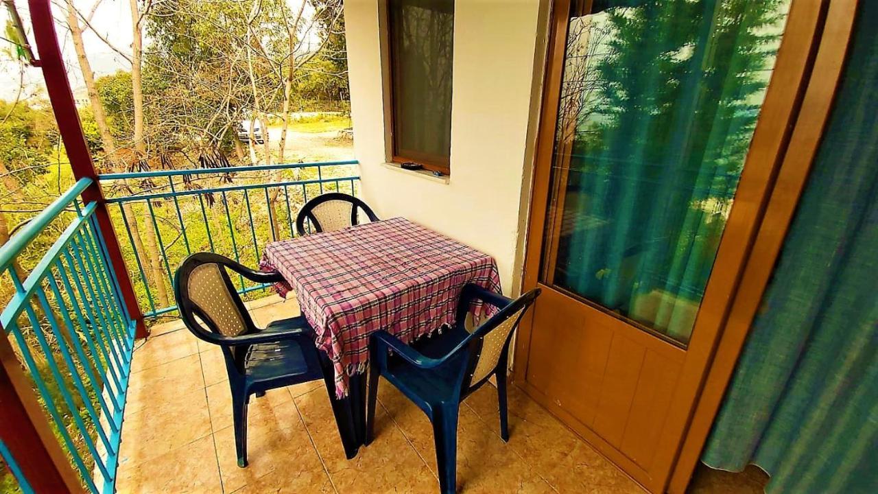 Ramo'S Cozy Beachside Haven With Panoramic Views - 1St Vlorë Exteriér fotografie