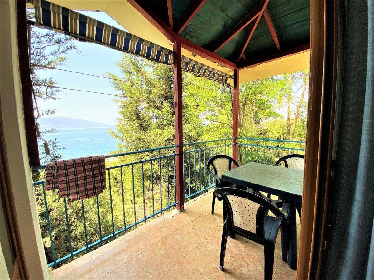 Ramo'S Cozy Beachside Haven With Panoramic Views - 1St Vlorë Exteriér fotografie