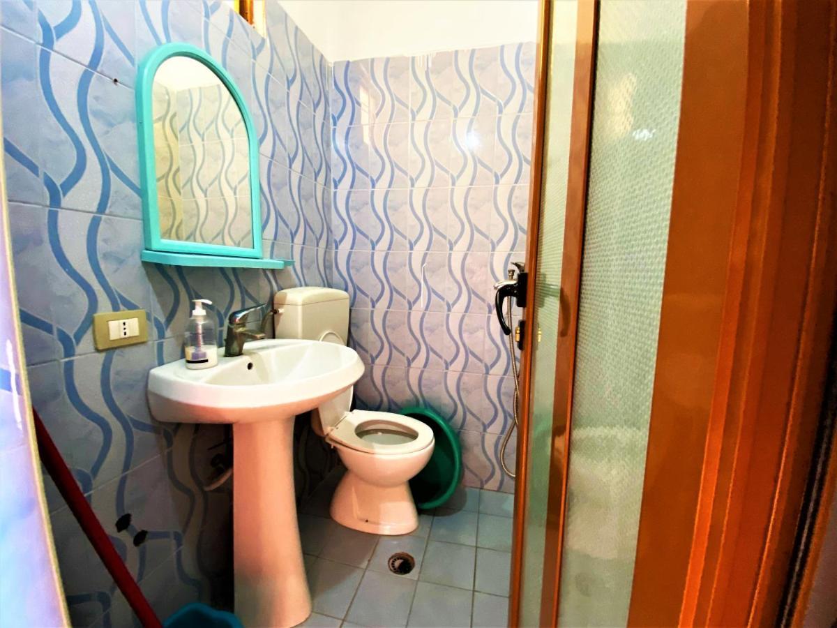 Ramo'S Cozy Beachside Haven With Panoramic Views - 1St Vlorë Exteriér fotografie
