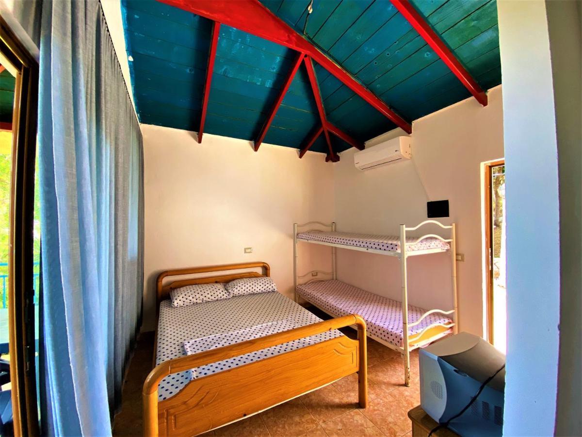 Ramo'S Cozy Beachside Haven With Panoramic Views - 1St Vlorë Exteriér fotografie